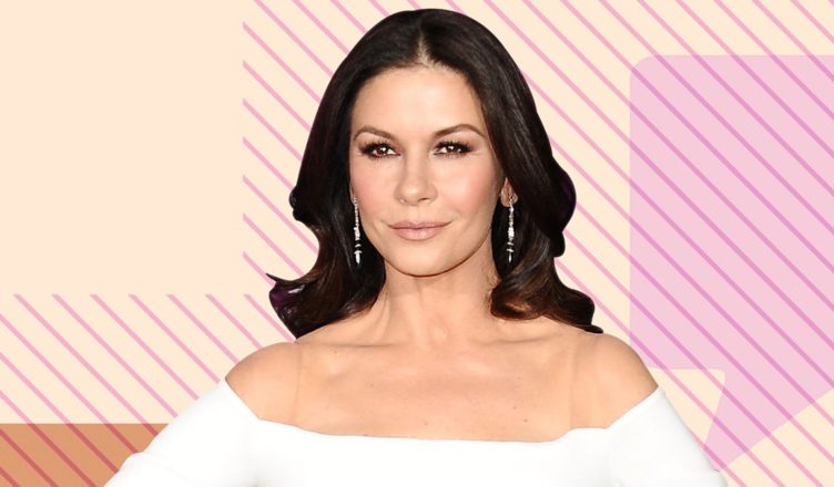 catherine zeta jones as morticia